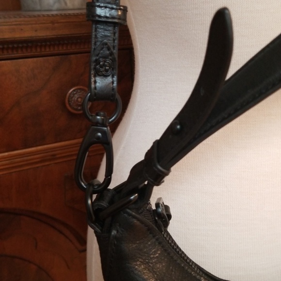 Elliott Lucca purse - Picture 3 of 5